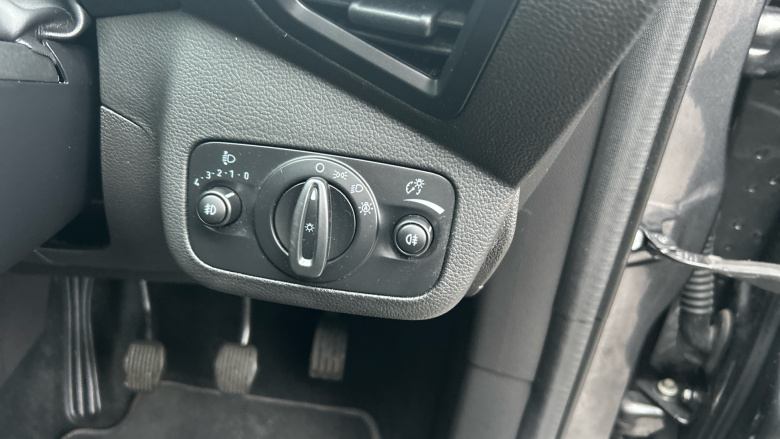 Ford Kuga 1.5 TDCi Titanium Edition 5dr 2WD Diesel Estate